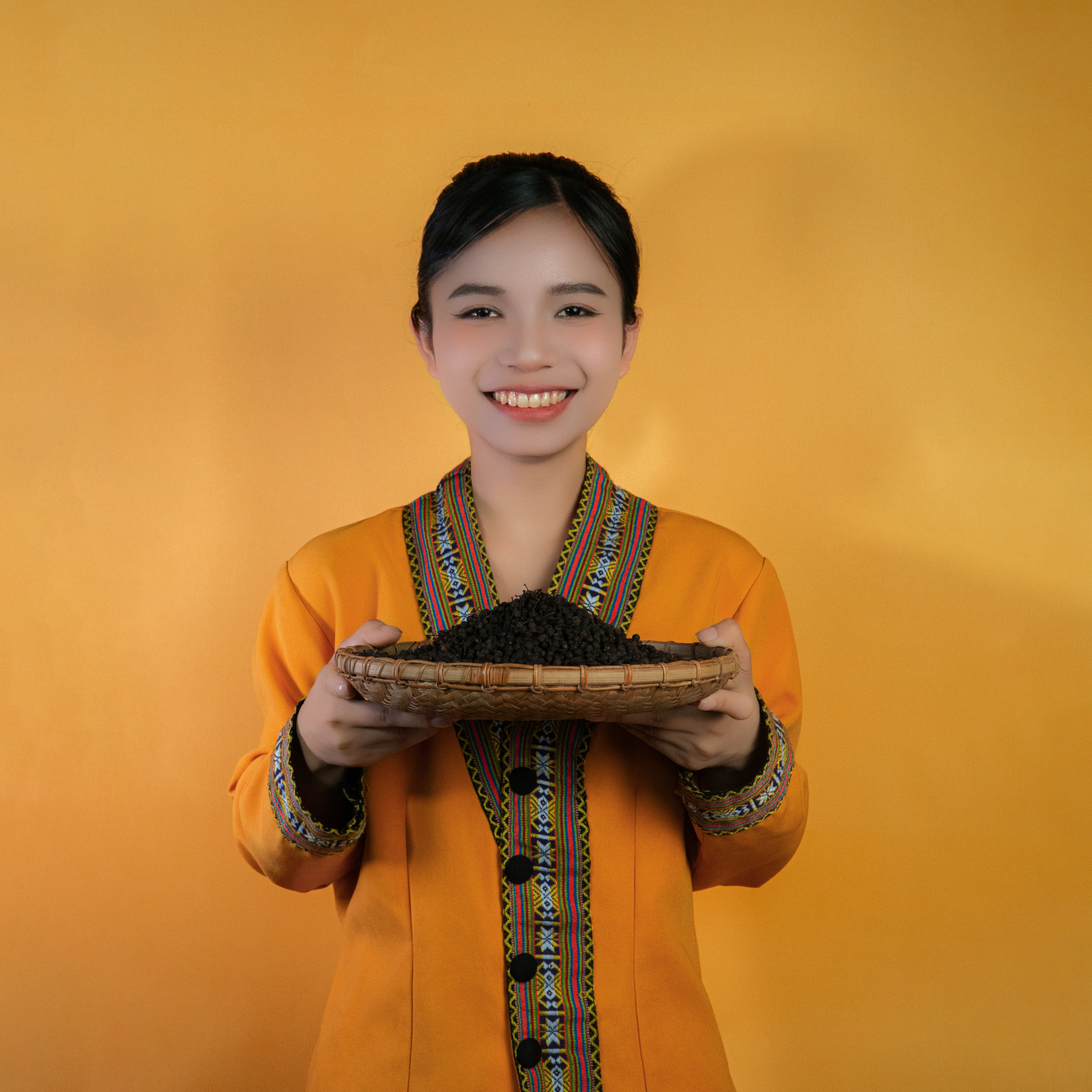Tiêu Rừng Măng Đen PyLo ( quả Màng Tang )