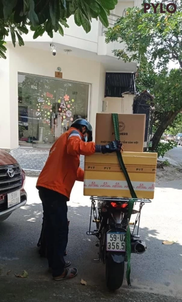 PyLoHerb Và Những Chuyến Hàng Yêu Thương
