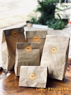 Các nguyên liệu được tinh chọn, bào chế tỉ mỉ và ngâm ủ kỹ lưỡng