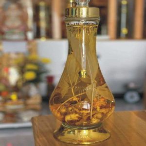 Anh Trung thường sử dụng sâm Ngọc linh để ngâm rượu uống