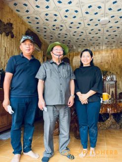 Chủ Tịch tỉnh Komtum tới thăm vườn sâm PyLoHerb