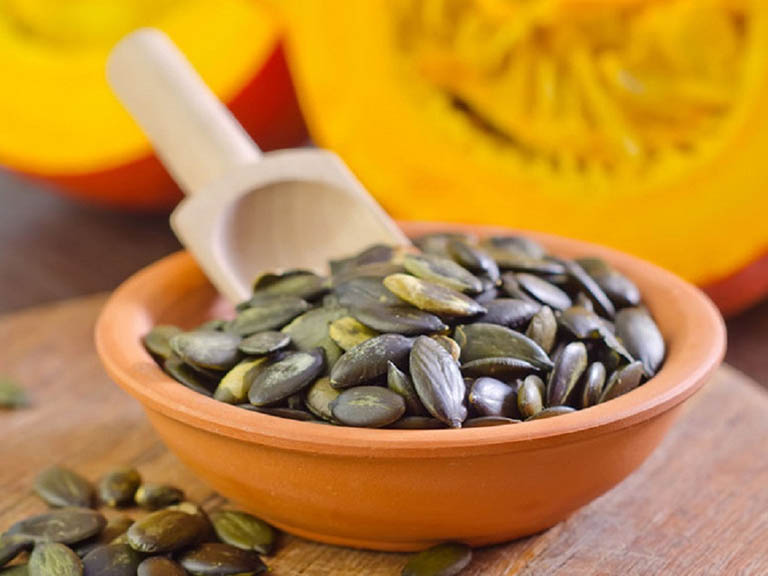Hạt bí ngô (bí ngô hoặc bí ngô) & 17 lợi ích sức khỏe