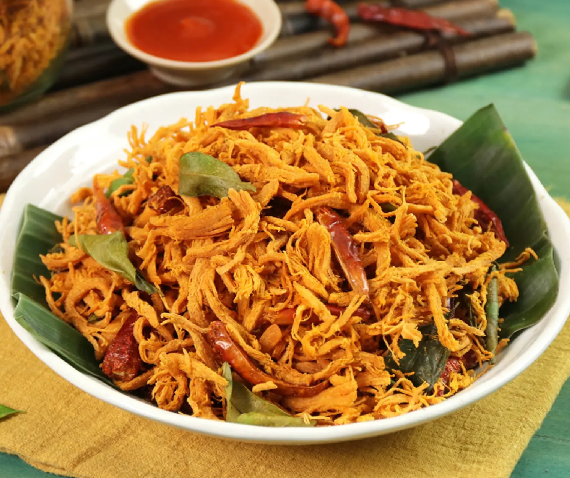 Cách làm khô gà lá chanh bằng nồi chiên không dầu siêu dễ 