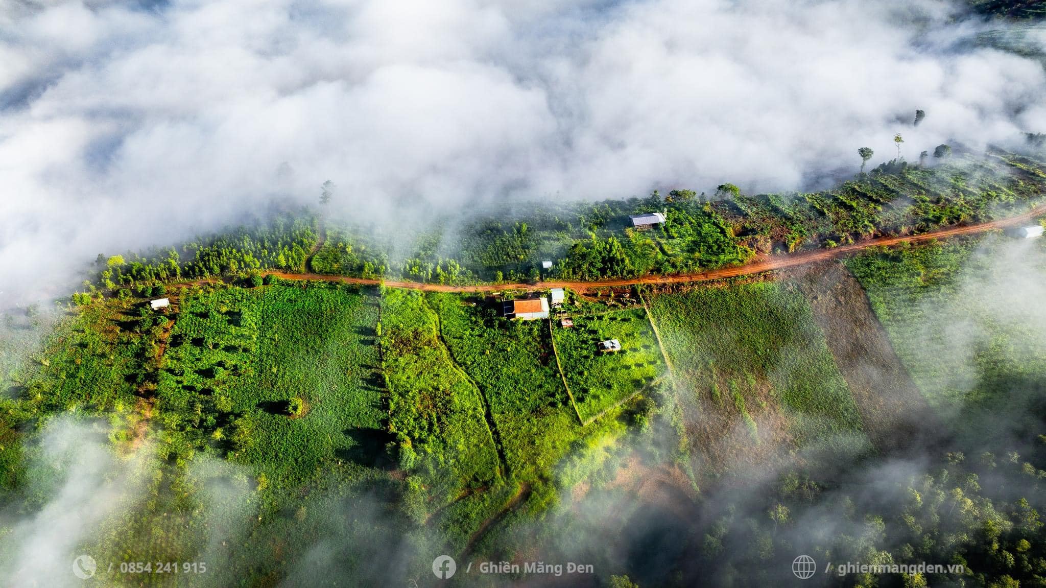 Ảnh chụp Măng Đen từ trên cao