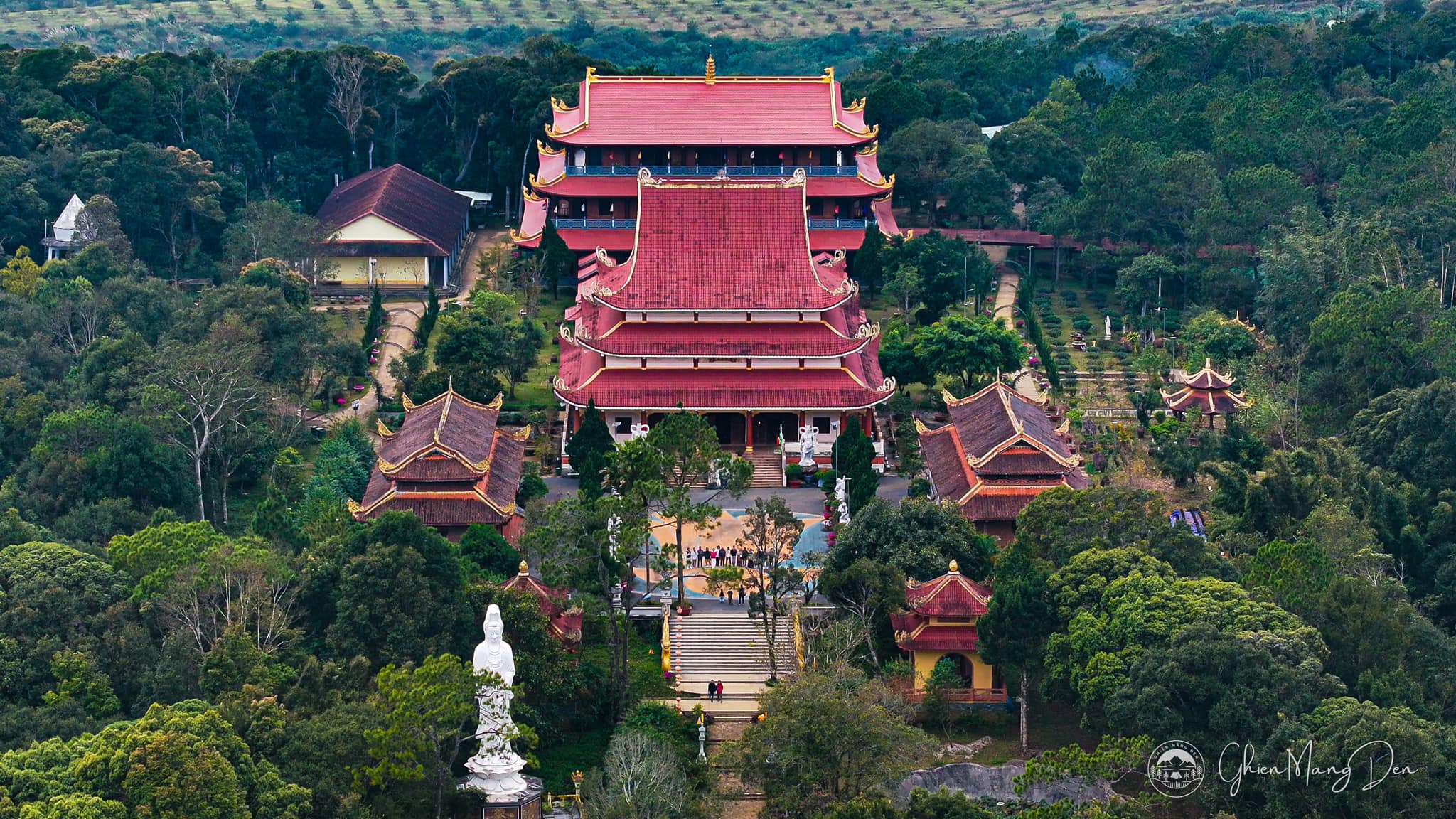 Chùa Khánh Lâm Măng Đen